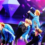 [EXO] 아니면 엑소가 <b>옆집</b>에 떡돌리러갔ㄴㄴ데