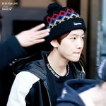 [백현] 슈프림<b>모자</b> 선물 인증한 큥