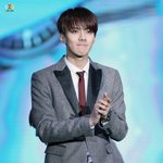 하루<b>종일</b> 젖어있는 세훈이의 머리ㅋㅋ