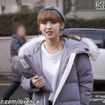 아직도 <b>학생</b> 같은 앤씨아 퇴근길