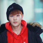 [EXO] 근데우민이가눈꼬리가올라간거야?