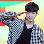 [EXO] 씽이 왜 저렇게 살 빠졌냐...