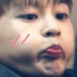 [EXO] 근데 현89아랑 같은<b>테이블</b> 개불편하겟다
