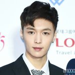 [레이] 장이씽은 어느 회사 <b>신입</b>인가?