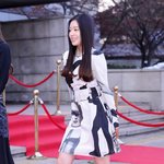 바람<b>불면</b> 날아갈거같은 아이린