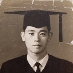 할아버지 대학졸업 사진 포토샵 좀 부탁드려요