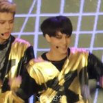 [EXO] 삘받아서 가온 떼<b>창</b>한거보는데ㅋㅋㅋ