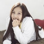 [여자친구] 여자친구 <b>엄지</b> 까지마셈;