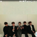 [EXO] 내일학교가는사람??