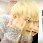 [EXO] 타오 다크<b>써클</b> 쓱쓱
