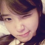 女아이돌의 상큼한 <b>윙크</b> 셀카