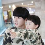 [나의이야기] <b>이아이</b>는 남편을 닮았나?아내를 닮았나? 훈남부자!