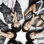 [인피니트] 젊으니까 <b>술잔</b>이든 뭐든 부딪쳐