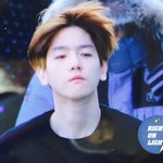 [백현] 백현이 <b>가온</b>출근!!