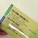 [EXO] <b>책상</b>에서작년티켓찾음ㅋㅋ