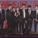 [EXO] 민석이얘기그만하라고 시발