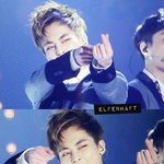 [EXO] 밥먹을때 닥치고 폰도안하고 안흘리고 <b>정자</b>세로