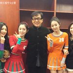 <b>아이돌</b>과 <b>해외</b> 유명인사들의 셀카 모음