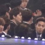 [EXO] 나 엄마모르게 콘서트티켓샀다