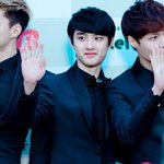 [EXO] 노트북 덮었다