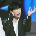 [EXO] 뜬금인데 씽이 ㅇㅣ포즈뭐야?