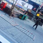 [EXO] <b>지하철</b>에서 우니까 다 쳐다보네