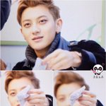 [EXO] 장애인은 아닌데 다리가 다쳤어 근데도 노약<b>자석</b>에