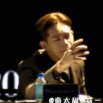 [위너] <b>조용</b>한 날이 없네