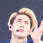 [EXO] 졸려 1시부터지금까지 판 뛰는중