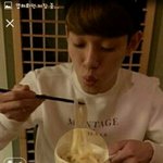 [EXO] 힘들게 <b>맞춤</b>