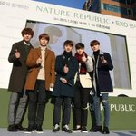 [EXO] 근데 이 기사 사진 왜 이런<b>각도</b>로 찍었을까