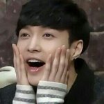 [EXO] 그손톱하얀거랑노란거있잖아