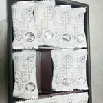 [EXO] 같이 일하는 이모가 <b>선물줌</b>