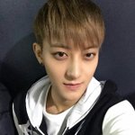 [EXO] <b>우와</b> 벽반 존나 조용하네