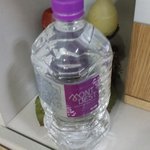 하루 1리터 <b>생수</b> 마시기 시작~ 몽베스트 <b>생수</b> 딱이네요!!