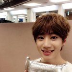 웃는 입<b>모양</b>이 특이한 아이돌 ^^