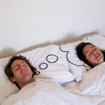 톡톡튀는 디자인의 <b>베개</b> 모음