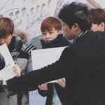 [EXO] 오늘도 시우민인기 <b>폭발</b> ㅋㅋ