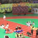 아육대에서 가수보다 더 고생한 팬들
