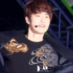 [EXO] <b>처음</b> 연두나왔을때 충격을 니들이 이해할까?