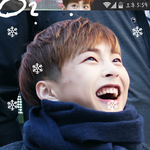 [EXO] 이거 <b>폰</b>에 뜨는거 왜 그런지 아는사람