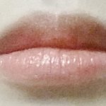 [EXO] <b>입술</b> 색 어때?