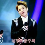 [EXO] 야 <b>안면</b>비대칭 어케하냐