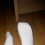 [댓글부탁해] 발사이즈 몇인거같아?