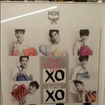 [EXO] 애들이 들고 있는 엠무씨엠 <b>신상</b> 다