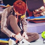[EXO] <b>설날</b>에 또 스타.골든벨 보면서 찬열이 자랑을 하겠지