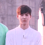 [EXO] 한국콘때는엘이디안들고<b>오지</b>