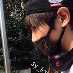 [EXO] 핵<b>남신</b>내남편터용이 7월에데뷔해요ㅠ