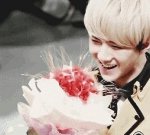 [EXO] <b>미자</b>세훈 vs 오덜트세훈