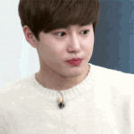 [EXO] <b>눈꼬리</b>주름짙은애있냐...